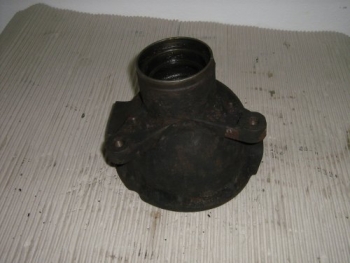 Achsgehuse rechts 460/461 ab Achse